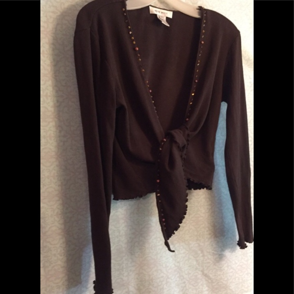 Vintage/Retro Nine West Brown Wrap Top w/ beaded accent, Size: Medium